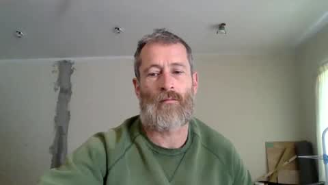 Snapshot of mrgoodkat79 chatting on October 23, 2025, 10:47 am mrgoodkat79 online show from October 23, 2025, 10:47 am