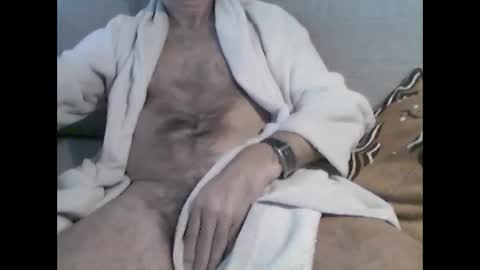 Snapshot of mrjoy2025 chatting on November 24, 2025, 9:42 am mrjoy2025 online show from November 24, 2025, 9:42 am