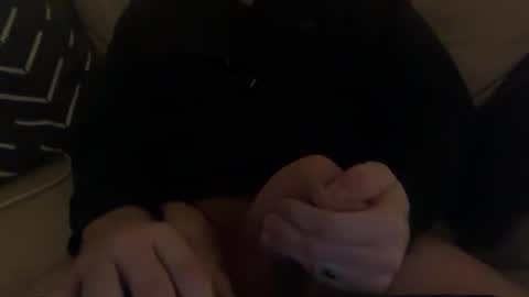 Snapshot of mrlatexlover chatting on April 16, 2026, 9:37 pm MrLatexLover online show from April 16, 2026, 9:37 pm
