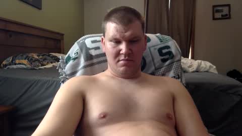 Snapshot of mrlongm8 chatting on February 6, 2025, 6:35 pm mrlongm8 online show from February 6, 2025, 6:35 pm