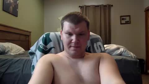 Snapshot of mrlongm8 chatting on February 18, 2025, 1:55 pm mrlongm8 online show from February 18, 2025, 1:55 pm