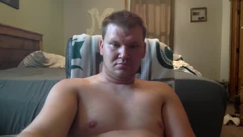 Snapshot of mrlongm8 chatting on September 30, 2025, 3:28 pm mrlongm8 online show from September 30, 2025, 3:28 pm