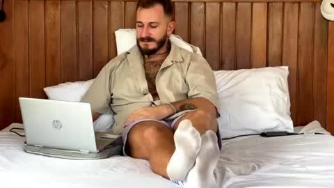 Snapshot of mrmaxiy chatting on July 7, 2026, 3:20 am Max online show from July 7, 2026, 3:20 am