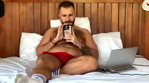 Snapshot of mrmaxiy chatting on July 13, 2026, 9:01 am Max online show from July 13, 2026, 9:01 am
