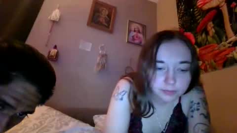 Snapshot of mrmayhem999_ chatting on December 17, 2025, 12:05 am mrmayhem999_ online show from December 17, 2025, 12:05 am