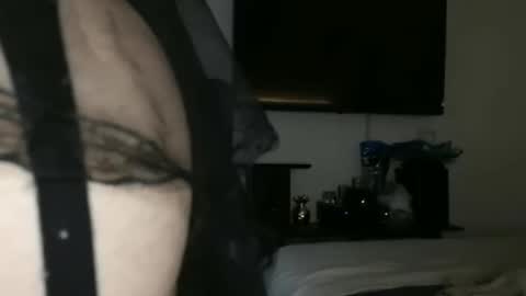 mrmiss_dannys online show from February 26, 2025, 2:59 am