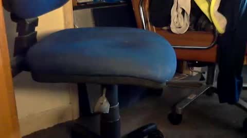 Snapshot of mrmmm62 chatting on November 26, 2025, 12:06 pm MrMmm62 online show from November 26, 2025, 12:06 pm