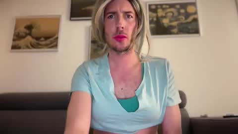 TaleOfLaura online show from January 10, 2026, 11:20 pm