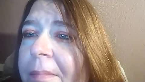 Snapshot of mrnmrsfucks4u2 chatting on January 9, 2025, 7:52 am Mrnmrsfucks4u2 online show from January 9, 2025, 7:52 am