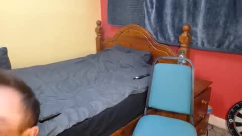 mrowka28 online show from March 21, 2026, 2:05 am