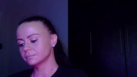 mrs_bunny_swing online show from May 4, 2026, 4:36 pm
