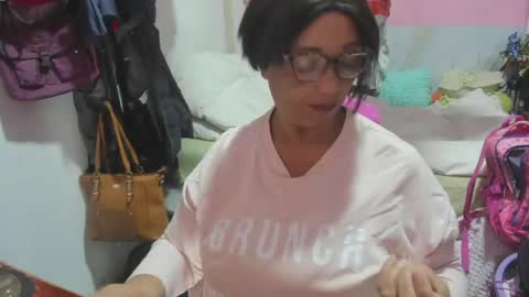mrs_mommy online show from April 29, 2026, 11:33 pm