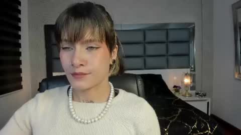 Snapshot of mrs_regina_clk chatting on July 6, 2026, 2:52 am Regina online show from July 6, 2026, 2:52 am