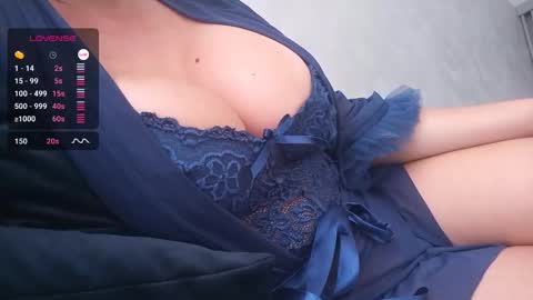 Snapshot of mrscummings chatting on September 23, 2025, 11:57 am C online show from September 23, 2025, 11:57 am