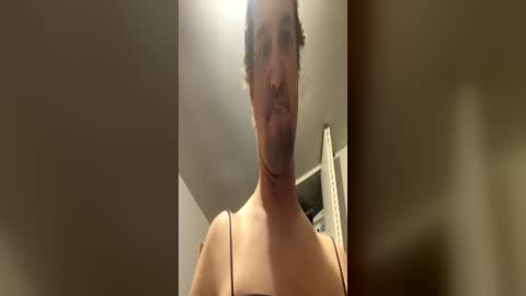 mrsissy812575 online show from June 12, 2026, 8:41 pm