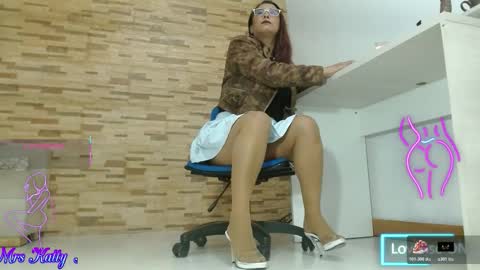 Snapshot of mrskatty chatting on November 22, 2025, 11:42 am Tell me Katty online show from November 22, 2025, 11:42 am