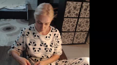 Snapshot of mrsluck chatting on July 30, 2026, 7:35 pm Sasha online show from July 30, 2026, 7:35 pm