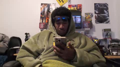 mrsoonicexrated online show from December 4, 2025, 5:39 am