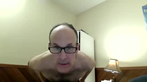 Snapshot of mrsporty344 chatting on May 14, 2026, 6:09 am mrsporty344 online show from May 14, 2026, 6:09 am
