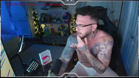 Snapshot of mrstr33tfr33k chatting on February 28, 2025, 3:37 am mrstr33tfr33k online show from February 28, 2025, 3:37 am