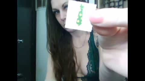 Mrstxoxo4594 online show from March 4, 2025, 3:37 pm