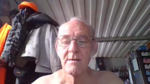 Snapshot of mrsubman chatting on June 4, 2026, 4:24 pm Chuck online show from June 4, 2026, 4:24 pm