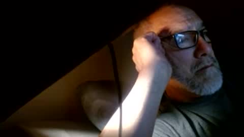 mrtease5 online show from March 22, 2026, 10:51 am