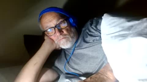 Snapshot of mrtease5 chatting on May 25, 2026, 6:30 am mrtease5 online show from May 25, 2026, 6:30 am