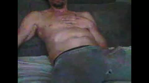 Snapshot of mrtrixterooo chatting on October 7, 2025, 12:30 am mrtrixterooo online show from October 7, 2025, 12:30 am