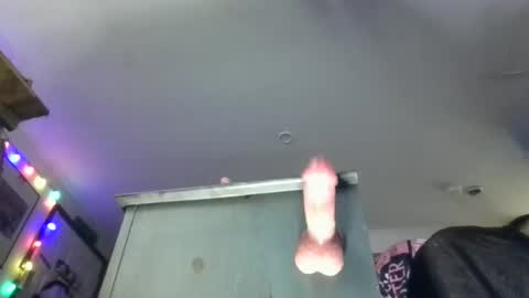 Snapshot of mrwiggles45678 chatting on February 22, 2025, 11:57 pm mrwiggles45678 online show from February 22, 2025, 11:57 pm