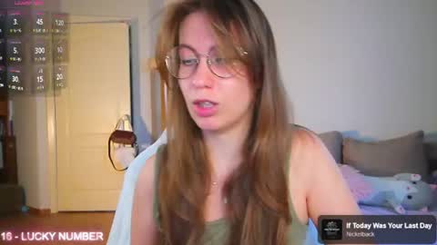 Snapshot of ms_allison chatting on July 2, 2026, 8:53 am Allison online show from July 2, 2026, 8:53 am