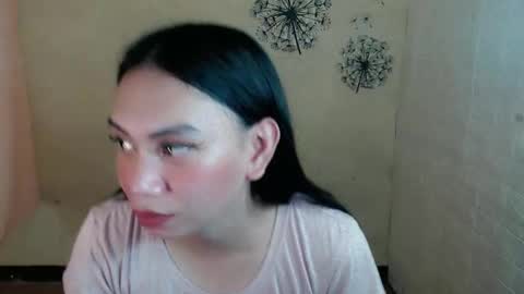 Snapshot of ms_bellaxoxo chatting on April 6, 2026, 4:57 am Bella online show from April 6, 2026, 4:57 am