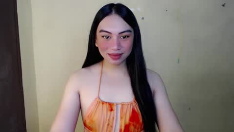 Snapshot of ms_bellaxoxo chatting on May 20, 2026, 2:18 am Bella online show from May 20, 2026, 2:18 am