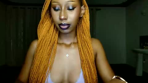 ms_crystal online show from March 18, 2026, 7:06 pm