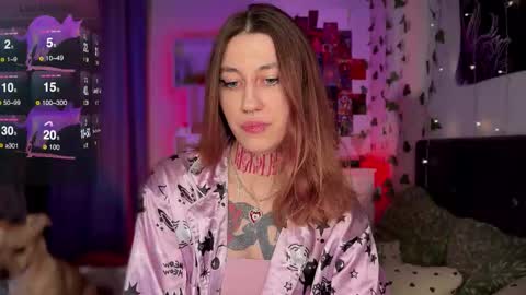 Dita online show from November 25, 2025, 2:22 am