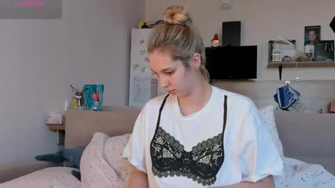 Snapshot of ms_foryou chatting on May 25, 2026, 3:07 pm Ms ForYOU online show from May 25, 2026, 3:07 pm