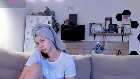 Snapshot of ms_foryou chatting on July 30, 2026, 3:22 pm Ms ForYOU online show from July 30, 2026, 3:22 pm
