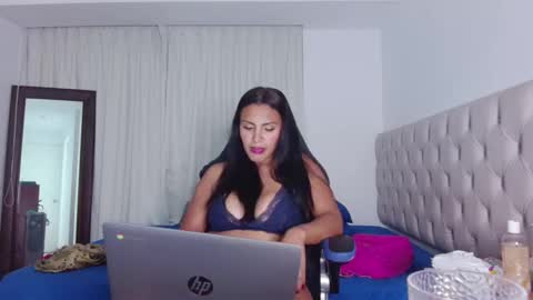 Snapshot of ms_freya chatting on February 19, 2025, 2:44 am Freya online show from February 19, 2025, 2:44 am