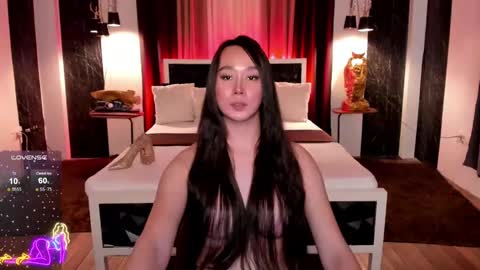 Snapshot of ms_lhaydeebunny chatting on December 5, 2024, 9:06 pm Evon online show from December 5, 2024, 9:06 pm