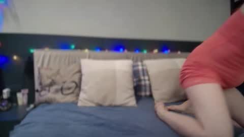 Melanie online show from February 9, 2025, 7:38 am