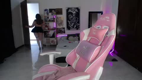 Manuela3 online show from July 22, 2026, 6:54 pm