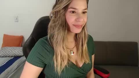 Sofia online show from October 1, 2025, 11:11 pm