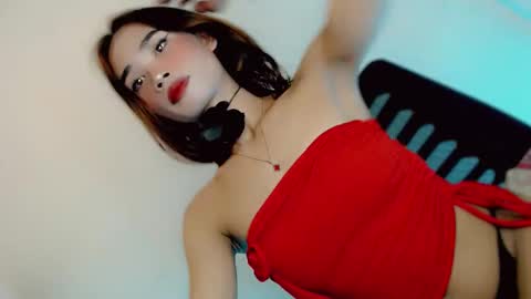 mscherry_ online show from May 30, 2026, 10:34 am