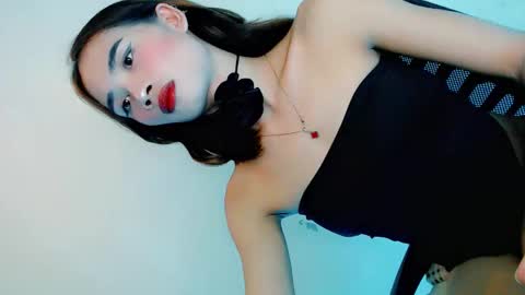 mscherry_ online show from June 3, 2026, 9:12 am