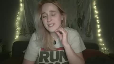 msclairewhatever online show from March 20, 2026, 6:51 am
