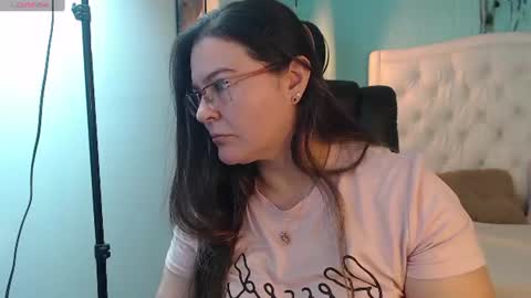Jossie online show from July 8, 2026, 3:00 am