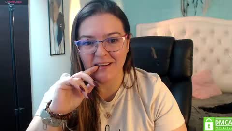 Jossie online show from July 22, 2026, 3:20 am