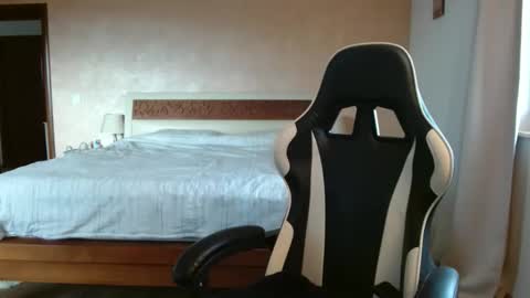 msmarshmallow1 online show from November 12, 2025, 10:37 am