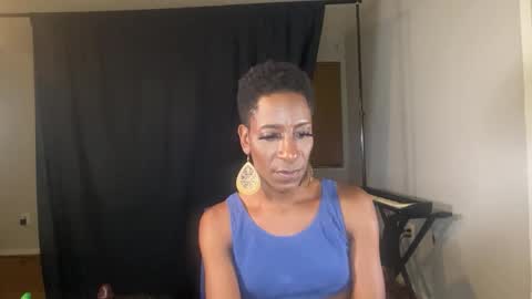 Snapshot of msmerlinmystique chatting on September 27, 2025, 4:06 am Merlin Mystique online show from September 27, 2025, 4:06 am