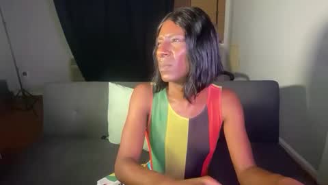 Snapshot of msmerlinmystique chatting on October 8, 2025, 3:59 am Merlin Mystique online show from October 8, 2025, 3:59 am